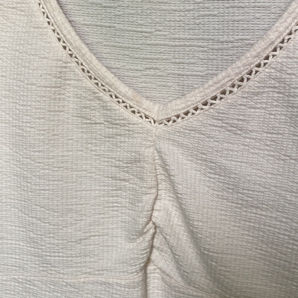 Shyanne Top - Picture 4 of 8